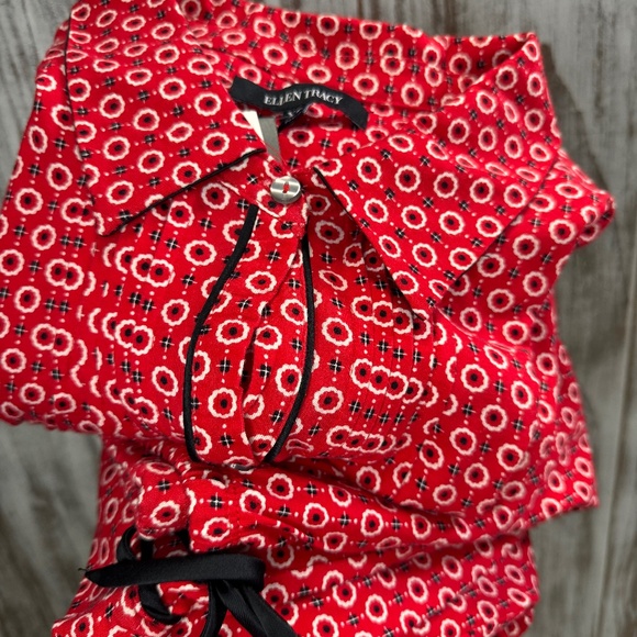 Ellen Tracy 2 Piece Pajama Set XL Red Black Button Down Long Sleeve Stretchy NWT - Picture 1 of 12